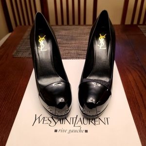 Yves Saint Laurent women's black pumps